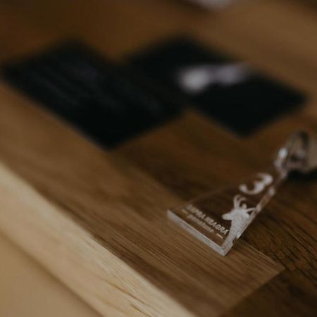 Pensiune Restaurant Capra Neagra 莫伊塞 外观 照片